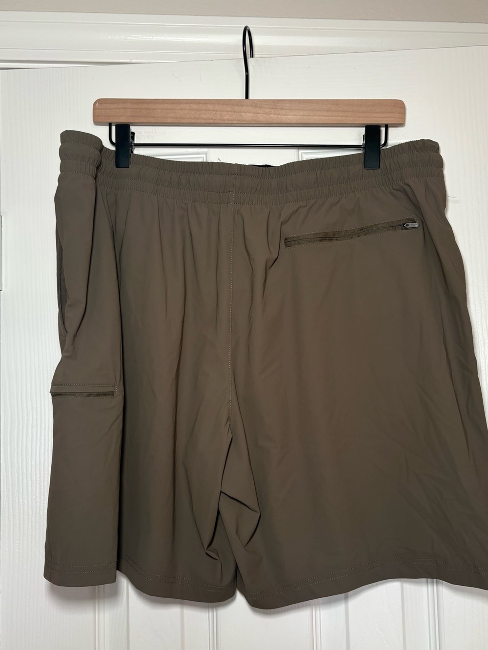 Outdoor Voices HiFlex 7” Shorts Olive Taupe Size Large - Picture 4 of 8
